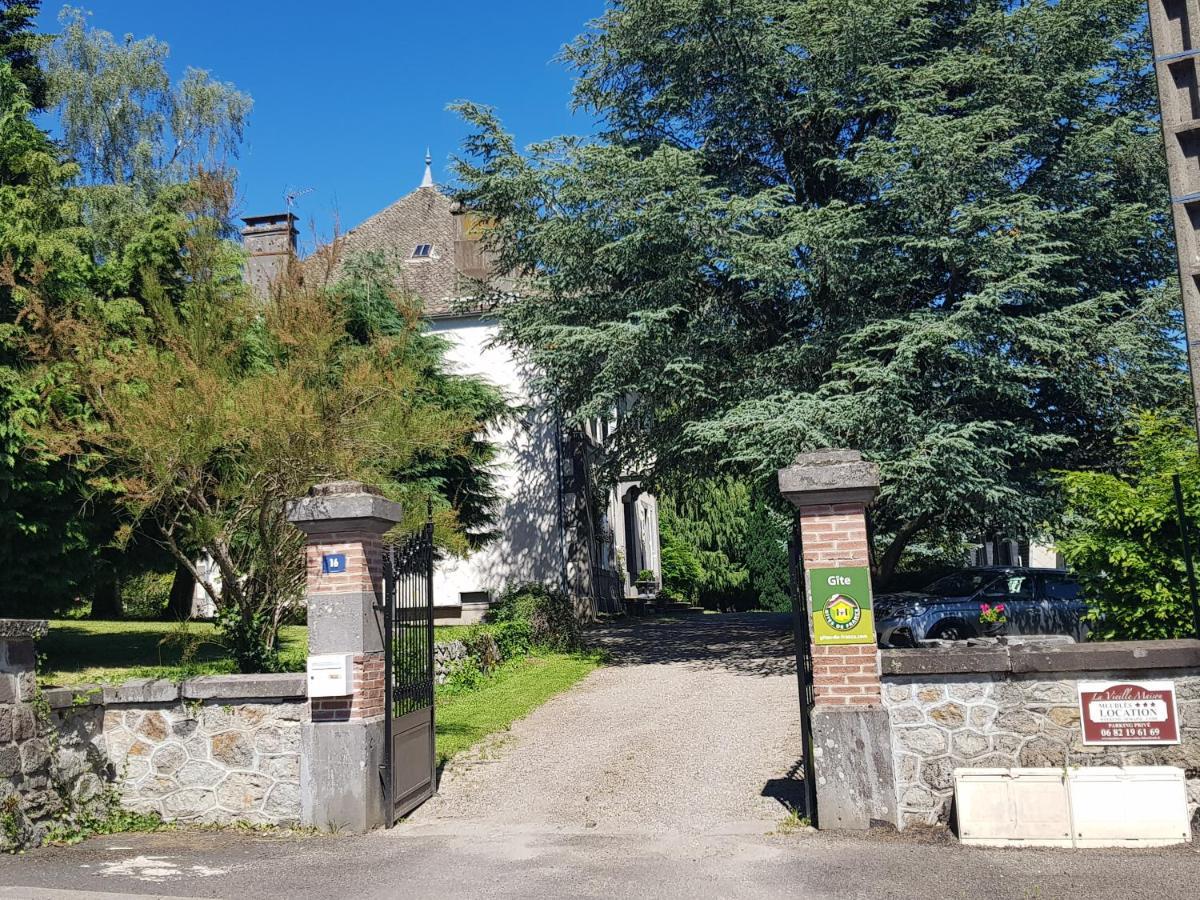 Bed and Breakfast Domaine Les Pradets La Bourboule Exterior foto